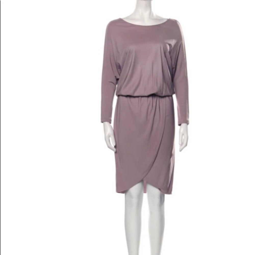 HALSTON HERITAGE
Bateau Neckline Midi Length Dress